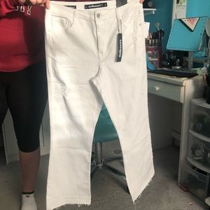 White Jean Capris